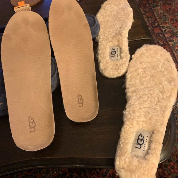 Women’s UGG suede mocs - Picture 5 of 5
